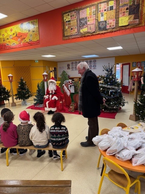 coquilles Noël maternelle Louise Michel Marie Curie 4